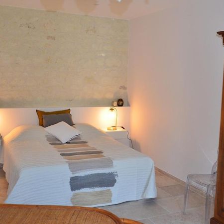 Chambre Gargantua Le Dolmen Thizay  外观 照片